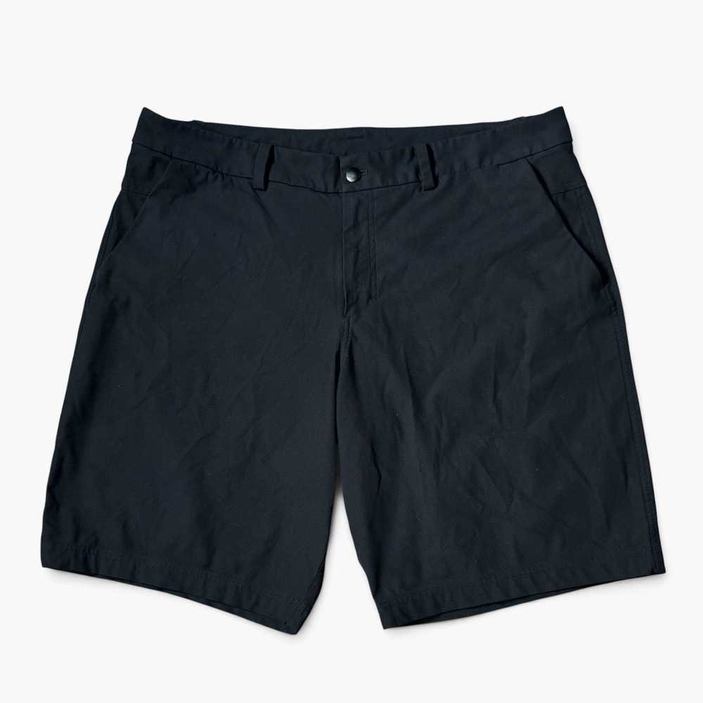 Lululemon ABC Classic Fit Shorts Mens 38 Black Stretch Golf Work Preppy WovenAir